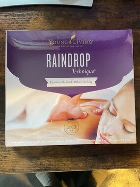 NWT Young Living Raindrop Technique essential oils kit
